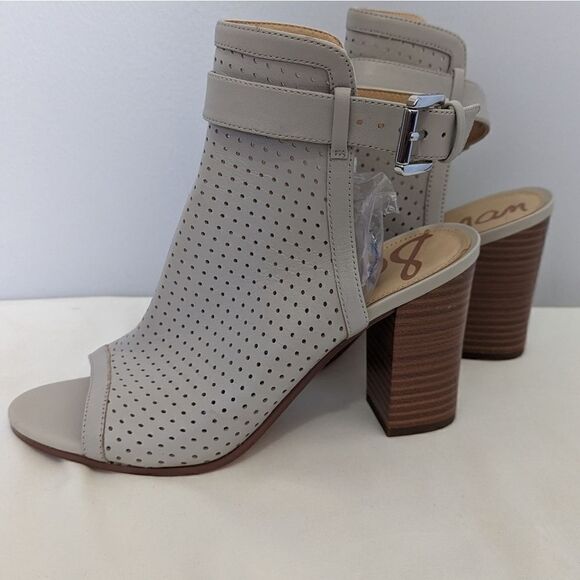 Sam Edelman women's bootie - Picture 1 of 8